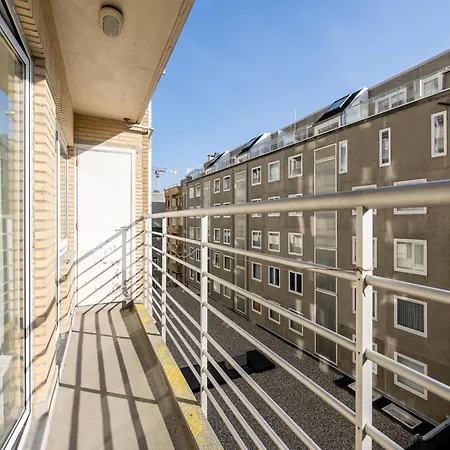 In Zeedijk With Sea View Terrace *